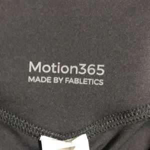 Fabletics high waisted motions365 leggings 2x